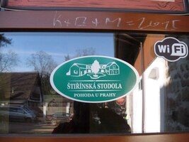 Kousek od něj je ale malý pivovar