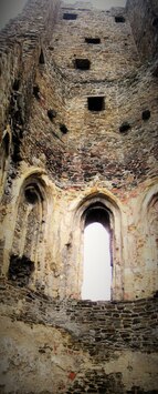 (pokud tedy zříceniny mezi hrady patří)