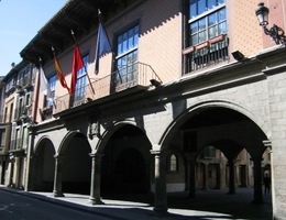 jehož civilní část pochází z koloniálních časů,