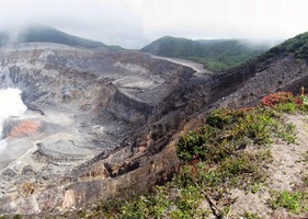 a nejspíš nám nabízí přátelství