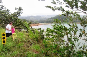 Podél jeho břehů sjíždíme