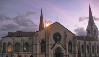 Tento je ale pravý - novogotický