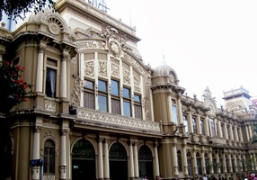 ale tento je nejvznosnější