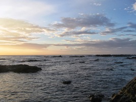 Je příjemný podvečer