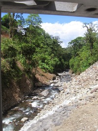 Tady teče bystřina