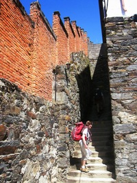 do městečka Pola de Allande