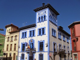 Veselá radnice ve městě Grado