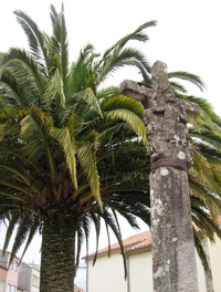 a poutní kříž - obojí z 12. století