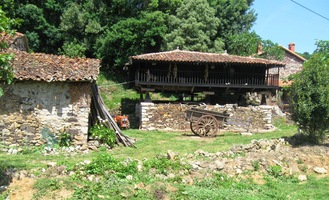 Ale také nepořádek a chudoba