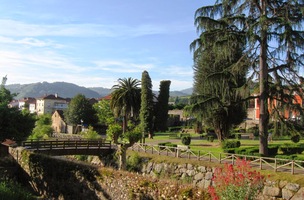 PÁ 16.5. - Ráno opouštíme toto luzné město