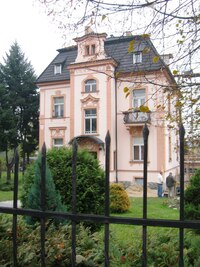 a vil bohatců v Černošicích a Mokropsech