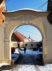 Po zběžné prohlídce zámku