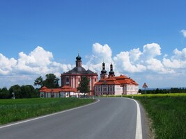 Z dálky působí až neskutečně vznešeně