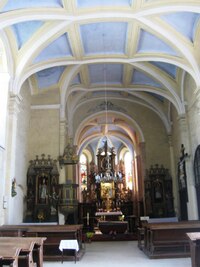 a prohlédli si místní kostel