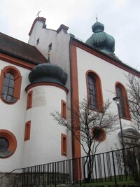 a od hranic došli do bavorského města Eslarn,