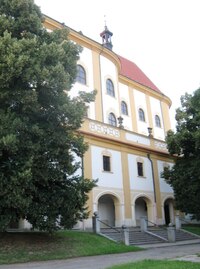 do poutní noclehárny