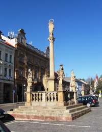 Ráno jsme prošli prosluněným městem