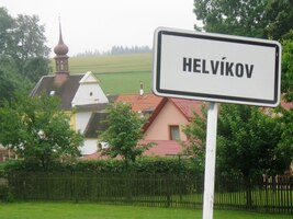 až do této luzné vsi