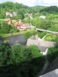 Z jeho hradeb je daleký výhled