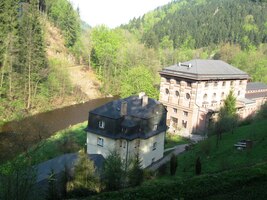 a dává svou sílu elektrárnám