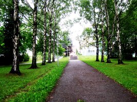 a ráno vyrážíme z učňovské ubytovny v parku