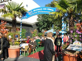 Tady už je světský ruch u ZOO-Garten