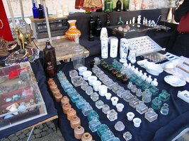 a pouliční tržiště a trhy