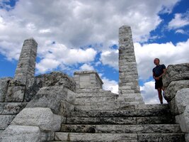 Pampalini v pietním postoji