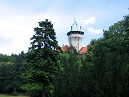 Věž smolenického zámku