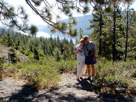 a další den vyrazili na dvoudenní autovýlet