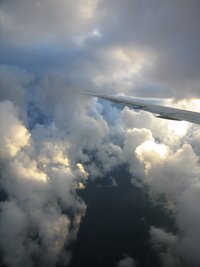 Dívali jsme se do barevných chomáčů mraků