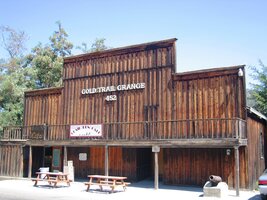 Je zde i pěkné muzeum Golden Rush