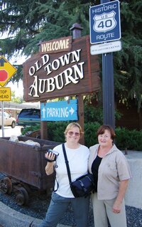 Pak jsme jeli na nákupy do města Auburn