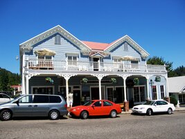 s budovami různého účelu