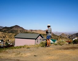 Za městem ale už začíná polopoušť