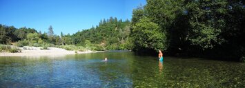 Je vedro, na koupání v Bear River je to ale naštěstí jen kousek