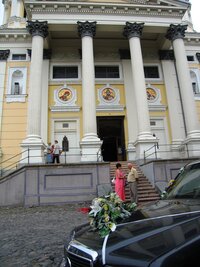 Pouze v sobotu se na Ukrajině konají svatby