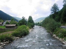 a málem ten přechod v bouři nepřežili