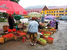 Tady už jsme ale v městečku Jasinja