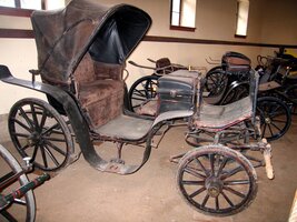Jinde je zase muzeum kočárů