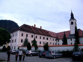 kde je velký františkánský klášter