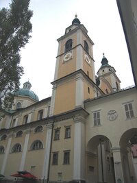 Majestátní dóm sv.Mikuláše - místní katedrála