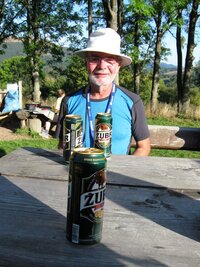 což někteří okamžitě bujaře oslavovali