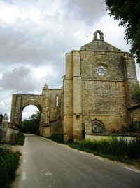 Dnes je tu ubytovna a malé muzeum poutě