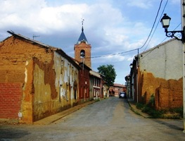 Na nocleh jsem ve městečku El Burgo Ranero,