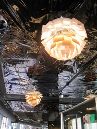 a neméně parádní strop tamtéž