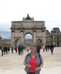 k vítěznému oblouku Carussel