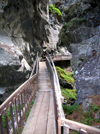 Vypadá to tu jako na Kamenici u Hřenska