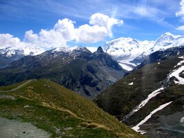 ale my jedeme ještě nahoru k Schwarzensee