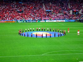 Před zahájením i hodinu po začátku zápasu to vypadalo moc dobře